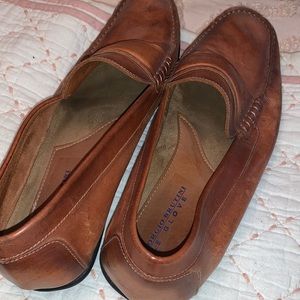 Men’s dress shoes